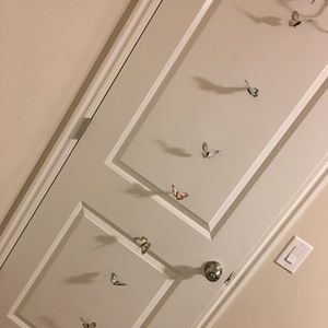 Butterfly garland with butterfly clips in gift box